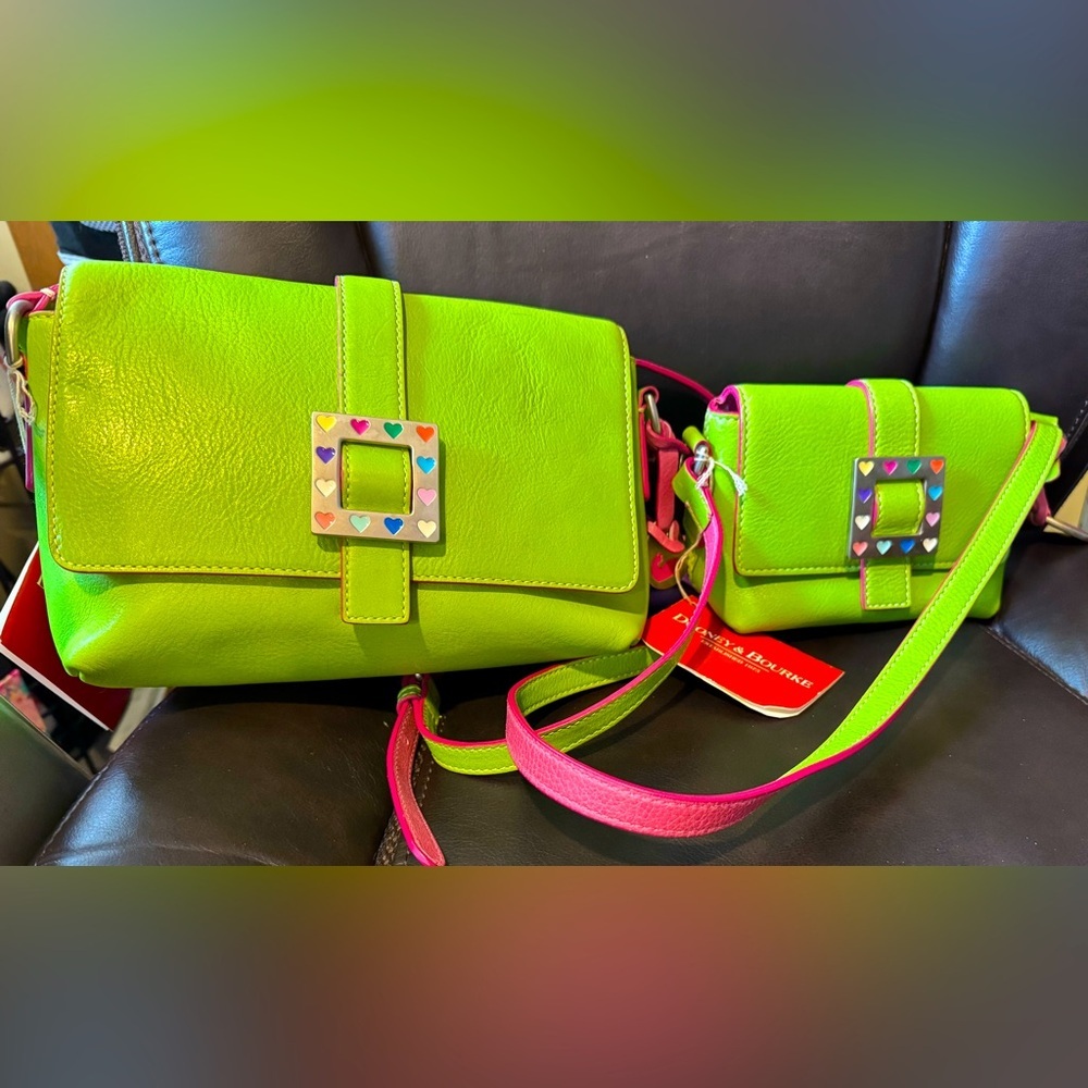 Dooney and Bourke Vintage Rainbow Heart Buckle 2 Piece Set NWT & RARE